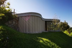 motorisierter Outdoorvorhang, Feldthurns, 2019