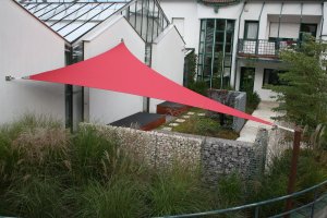 Dreiecksegel, Gärtnerei Plattner, Eppan, Südtirol, 2010