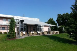 Saisonale Sonnensegel Flexibler Sonnenschutz Wetterschutz Sunsystem Kg Sudtirol